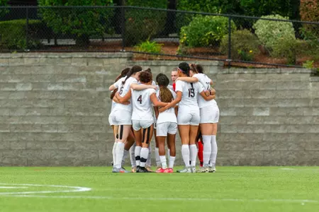 Women's Soccer Huddle Shot vs. Dartmouth