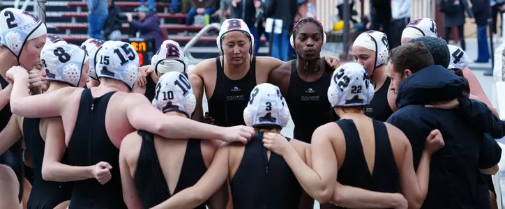 Womens Water Polo Team Huddle In Calif 2026