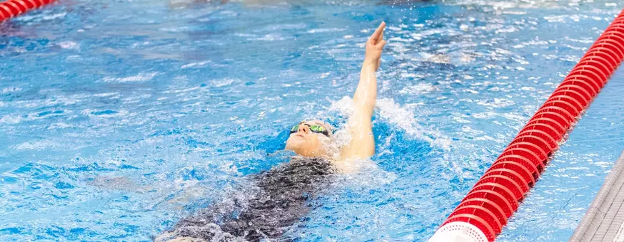 Women's Swimming and Diving Backstroke