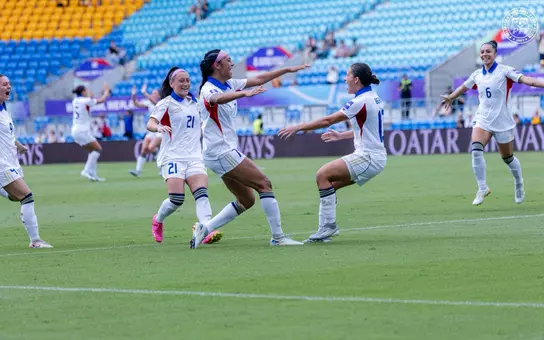 Jael-Marie Guy competing as a member of the Filipino Senior Women's National Football Team. Credit: @EmmaLigalig