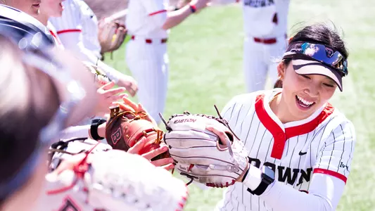 Amanda Deng goes through lineup circle