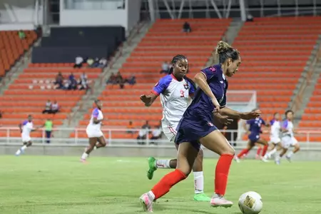 Angelina Vargas playing for Dominican Republic during World Cup 2027 qualifiers