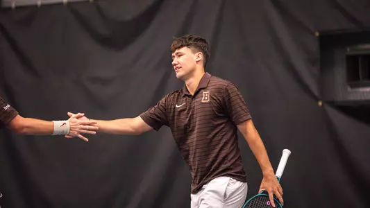 Noah Hernandez High Five