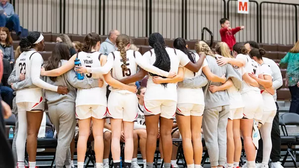 WBB Huddle Against Maine