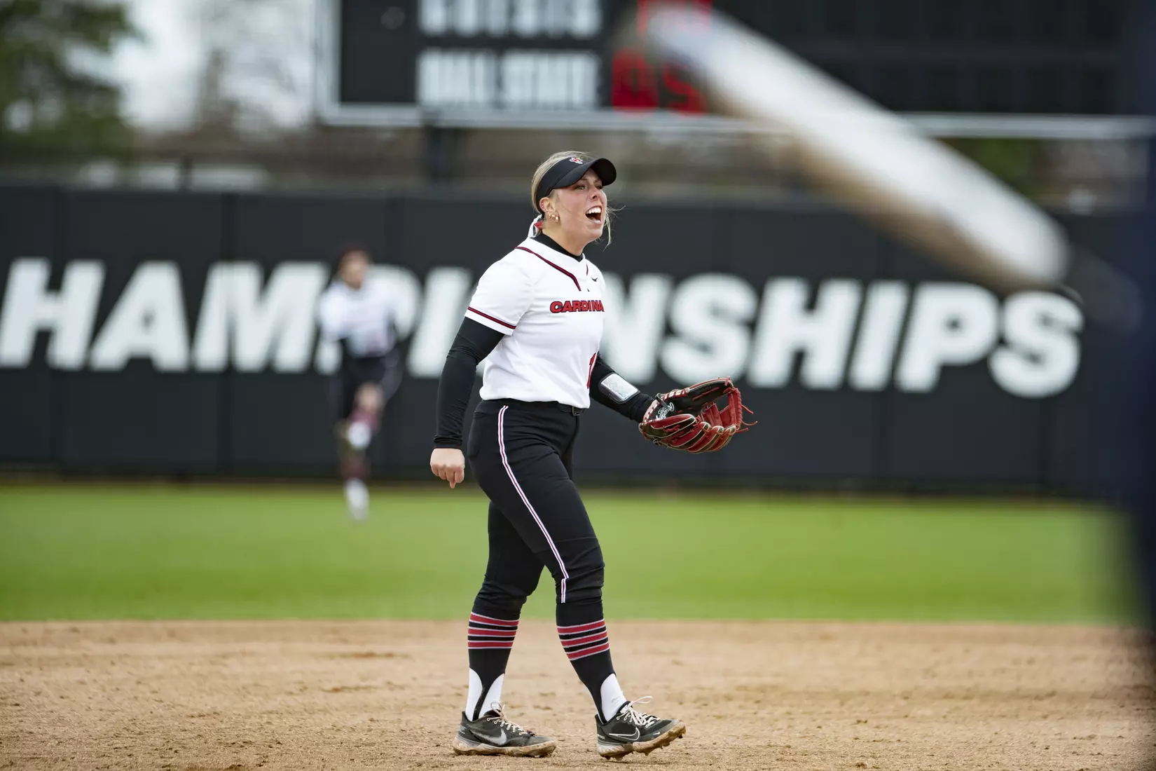 22_MC-20071-Softball vs. Kent State Doubleheader