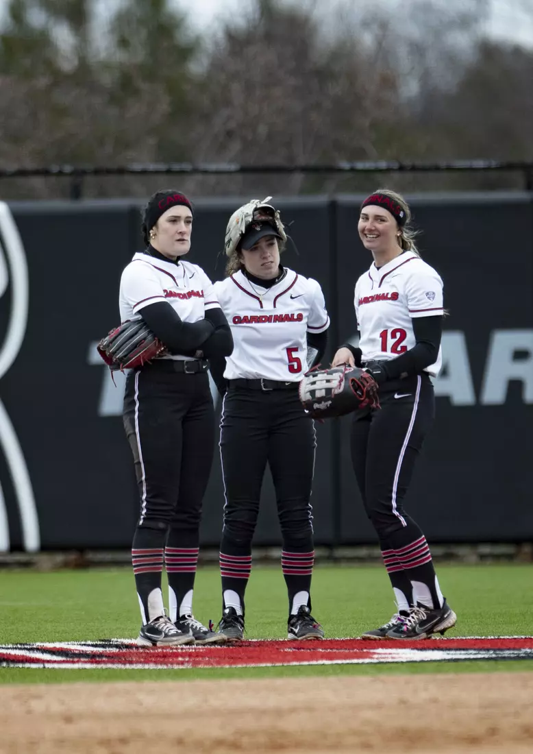 22_MC-20071-Softball vs. Kent State Doubleheader
