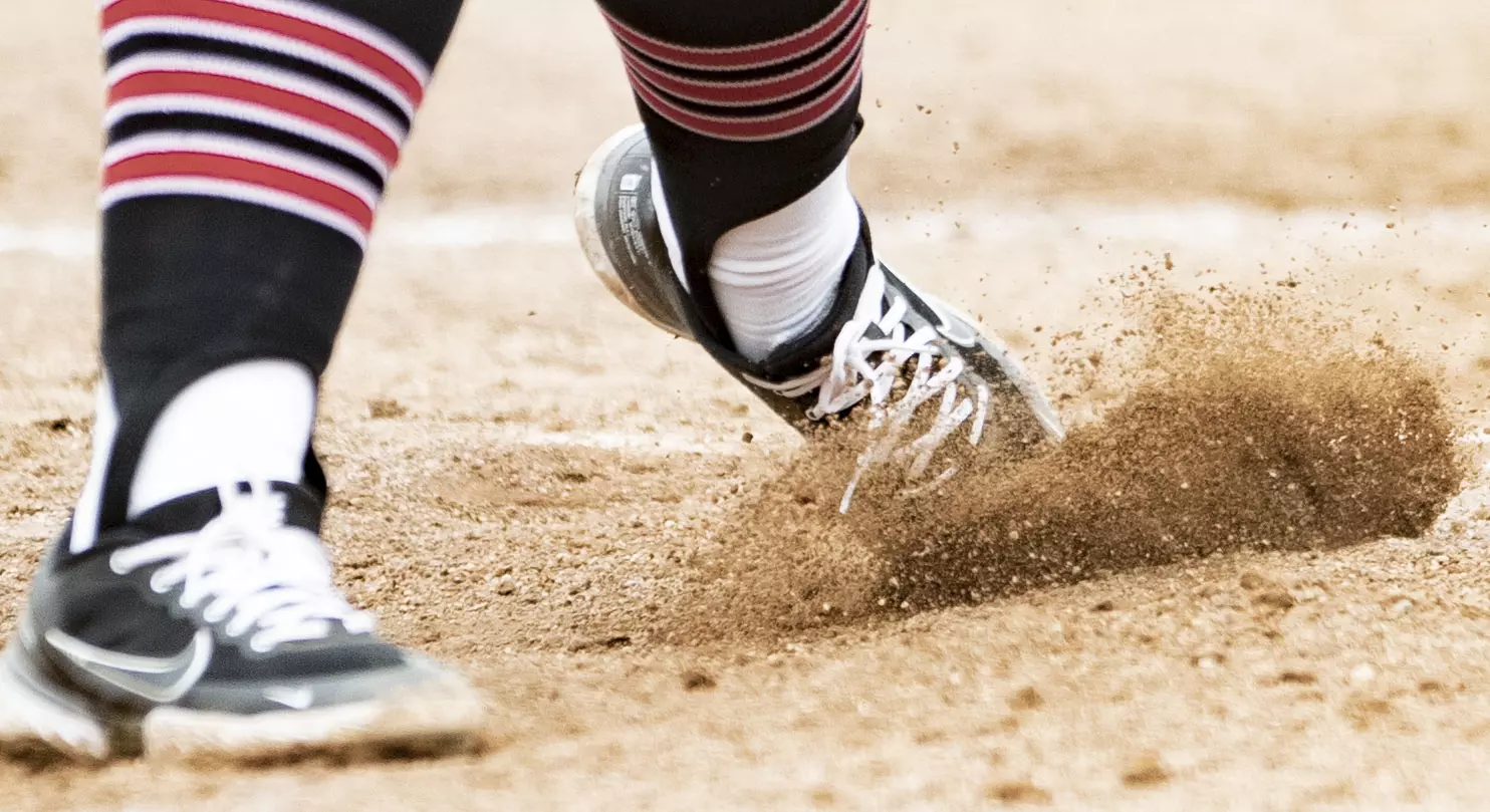 22_MC-20071-Softball vs. Kent State Doubleheader