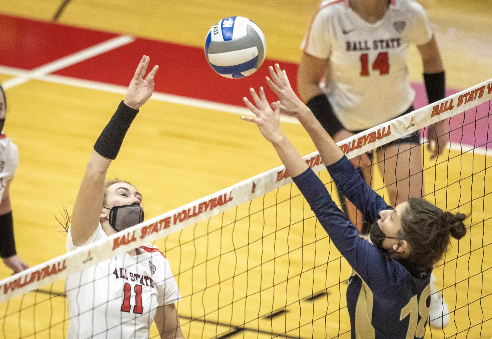 Women's Volleyball vs. Akron