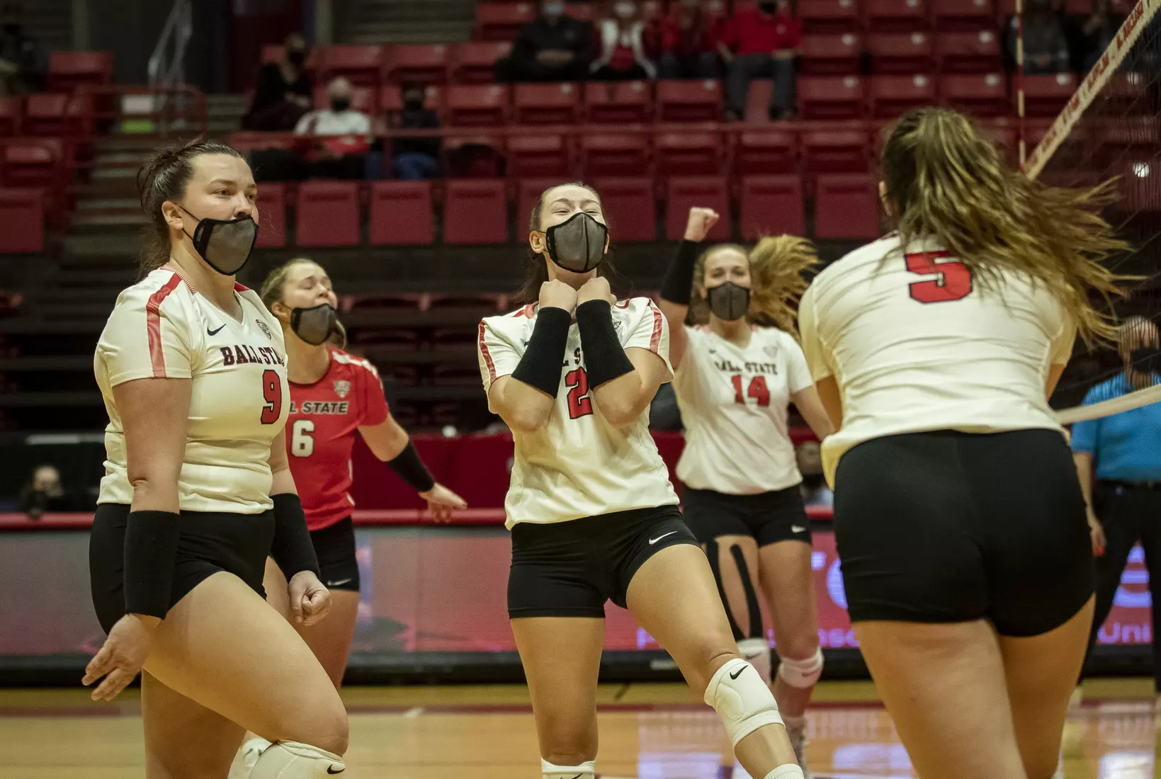 Women's Volleyball vs. Akron