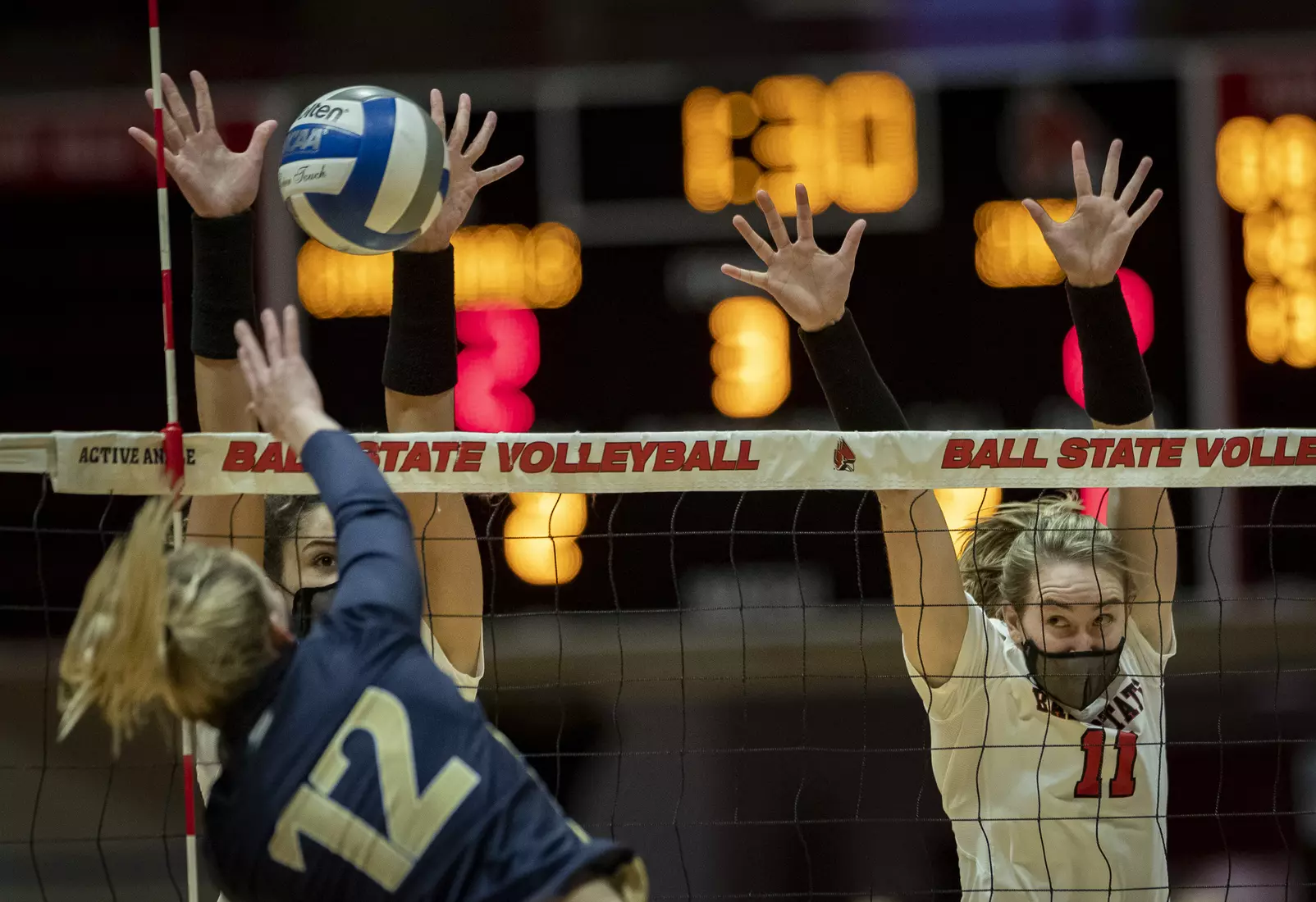 Women's Volleyball vs. Akron