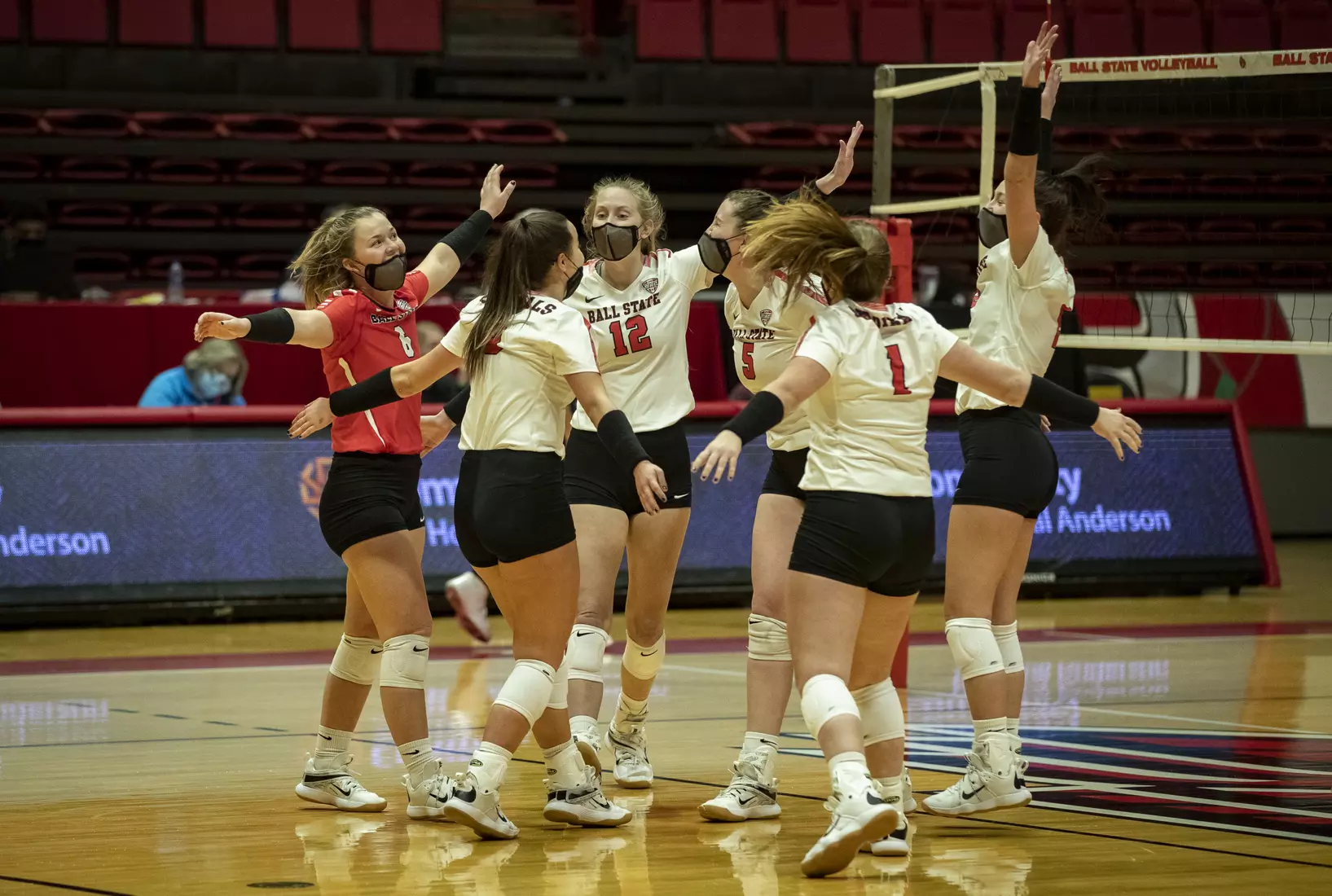Women's Volleyball vs. Akron