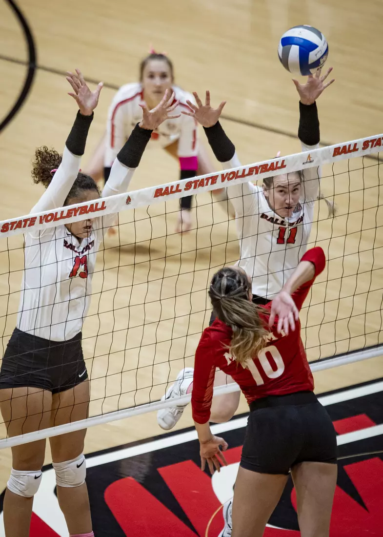 Women's Volleyball vs. Miami