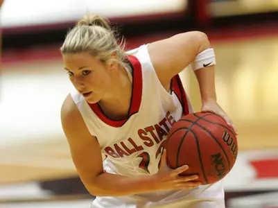 Women's Basketball Travels To Indiana Monday