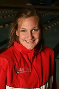 Hurst Named MAC Swimmer of the Week