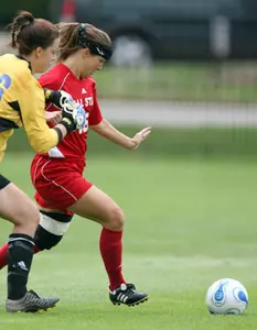 Rein's Two Goals Spark Soccer to Victory Over Western Michigan