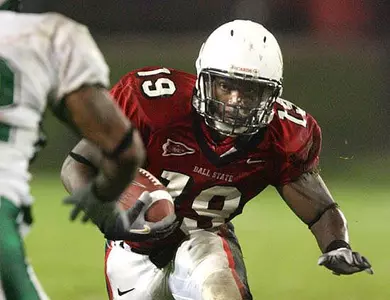 Football Team Defeats Toledo on National Television