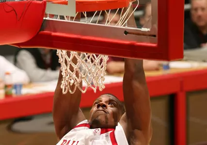 Three Cards In Double Figures; Men's Hoops Downs NIU