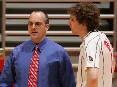 Men?s Volleyball Signs Three for 2008