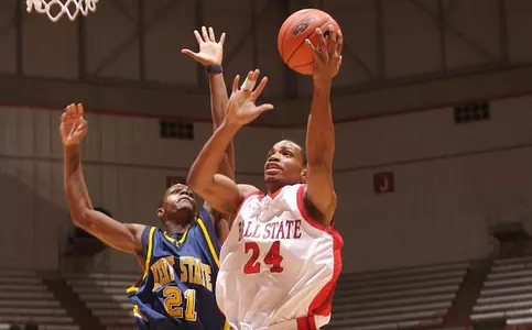 Men's Basketball Falls At Home To Kent State