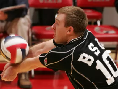 Men?s Volleyball Claims First In MIVA With Win Over Loyola