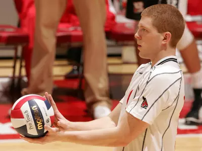 Men's Volleyball Posts 3-1 Win over Lewis in MIVA Opener