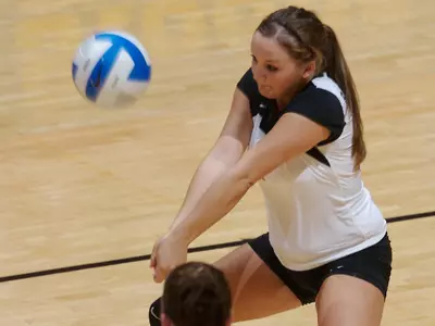 Women's Volleyball Swept By George Washington