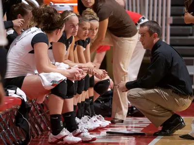 Women?s Volleyball Picked To Finish Third In MAC West