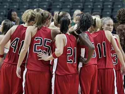 Women?s Hoops Heads West For NAU Thanksgiving Tournament