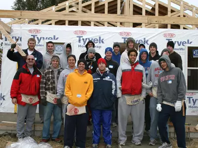 Men?s Volleyball Continues Work With Habitat For Humanity