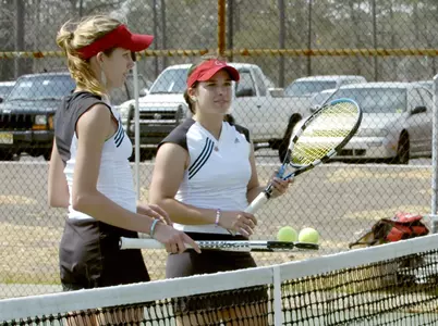 Women's Tennis Drops MAC Opener To Buffalo