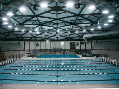 Women's Swimming and Diving Inks Seven for 2013-14
