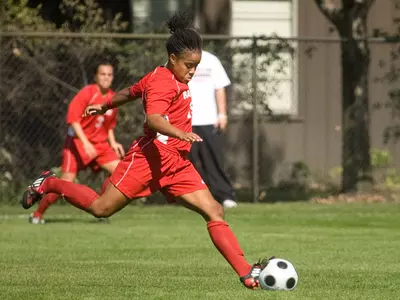 Soccer Opens 2009 Season In Sunshine State This Weekend