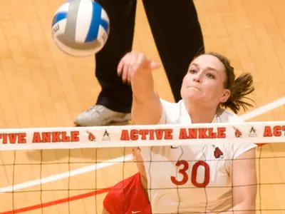 Volleyball Swept By Western Michigan
