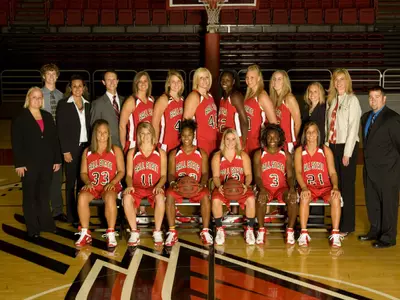 Women's Basketball Loses At Northern Illinois