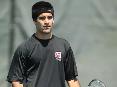 Men's Tennis Defeats Marquette In Singles Action At The Milwaukee Tennis Classic