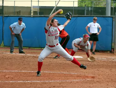 Softball Hosts Toledo and Bowling Green