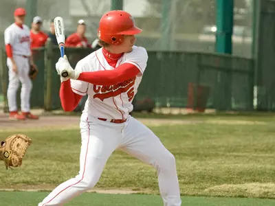 Baseball Splits Twinbill At Big 12 Power Missouri