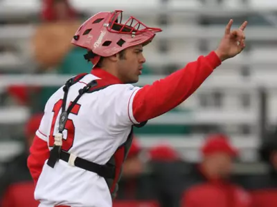 Baseball Falls At Southern Illinois, 10-8