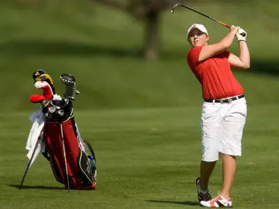 Women's Golf Tied for First After Two Rounds at Iowa