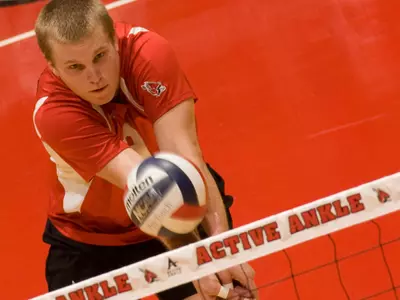 Billy Ebel Repeats As MIVA Defensive Player Of The Week