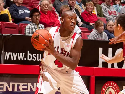 Men's Basketball Travels To Dayton Tuesday Night