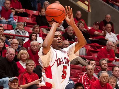 Men's Basketball Travels To Indiana State Wednesday