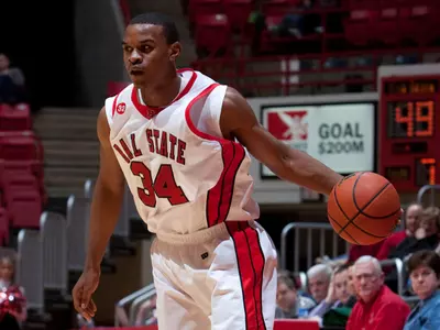 Men's Basketball Hosts Maryland Eastern Shore Monday Night