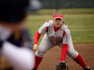 Softball Splits Friday?s Games In Under Armour Showcase