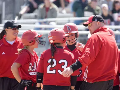 Softball Signs Six Players For 2011 Roster