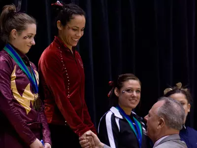 Gymnastics Ties for Fifth at MAC Championships