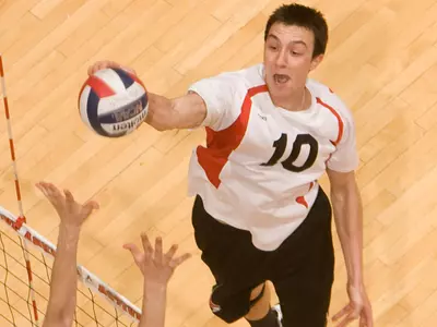Men?s Volleyball Wins Thriller Over Rutgers-Newark