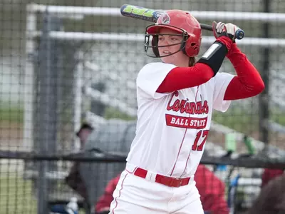 Softball Earns Two More Wins in Florida