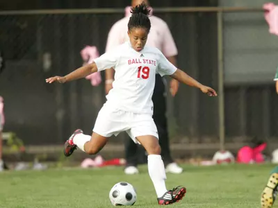 Soccer Wins Home Opener Over SIU-Edwardsville, 3-2