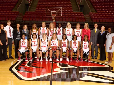 Women's Basketball Announces Team Captains for 2009-10 Season